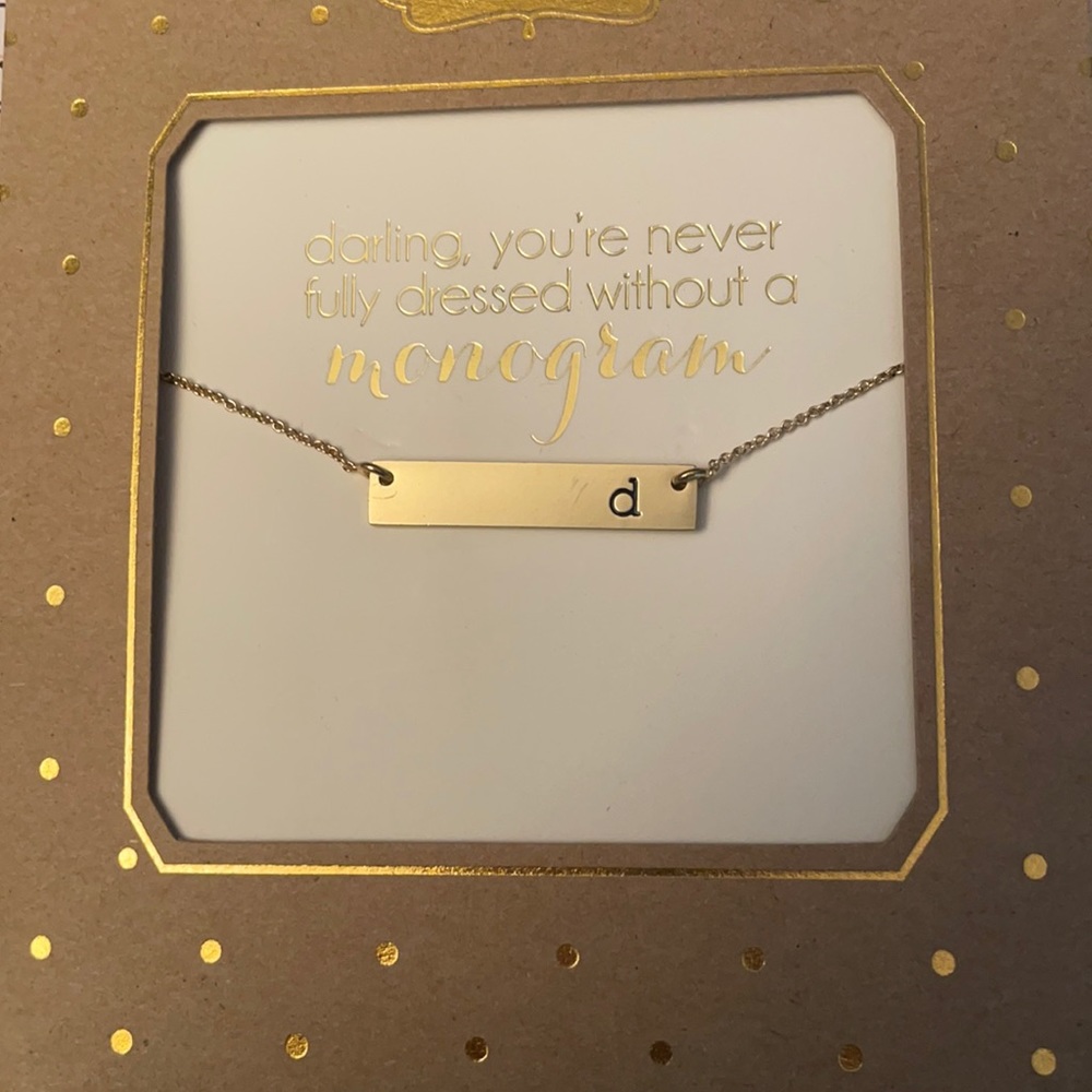 Mud Pie Letter d 16 in necklace in goldtone